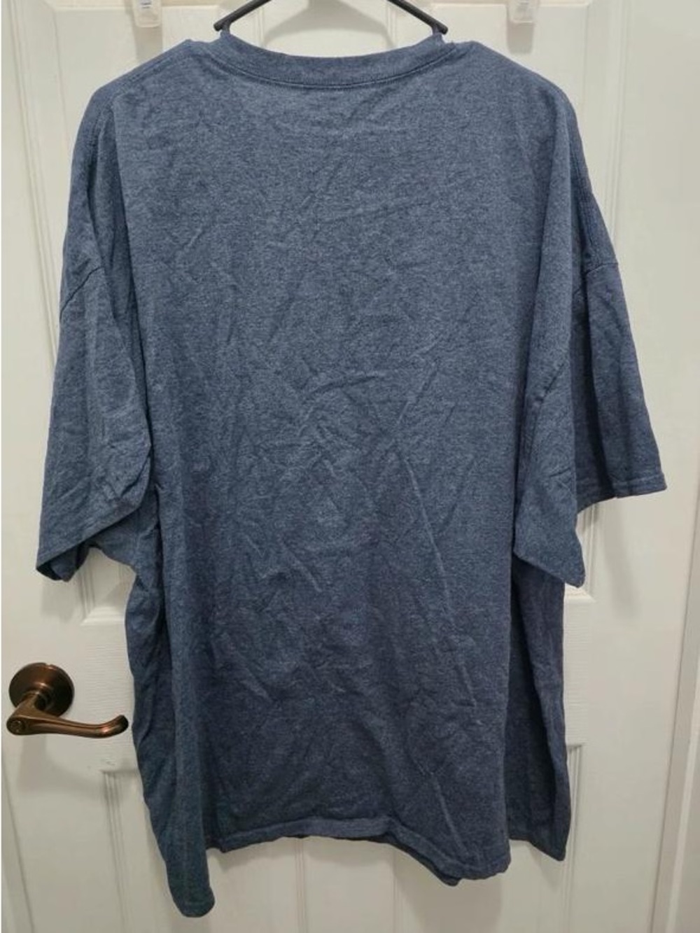 Classic Men's Navy Blue Short-Sleeve Tee
